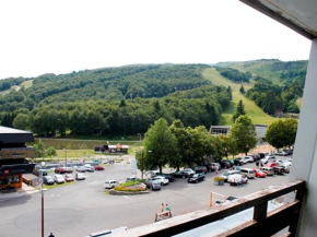 Appartement cosy au centre, accès aux pistes, balcon sud, WIFI, parking à proximité - FR-1-814-70 Besse-Et-Saint-Anastaise